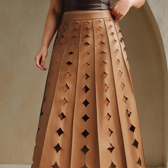 Coffee Brown Elegant Women's Skirt - Picture 4 of 6